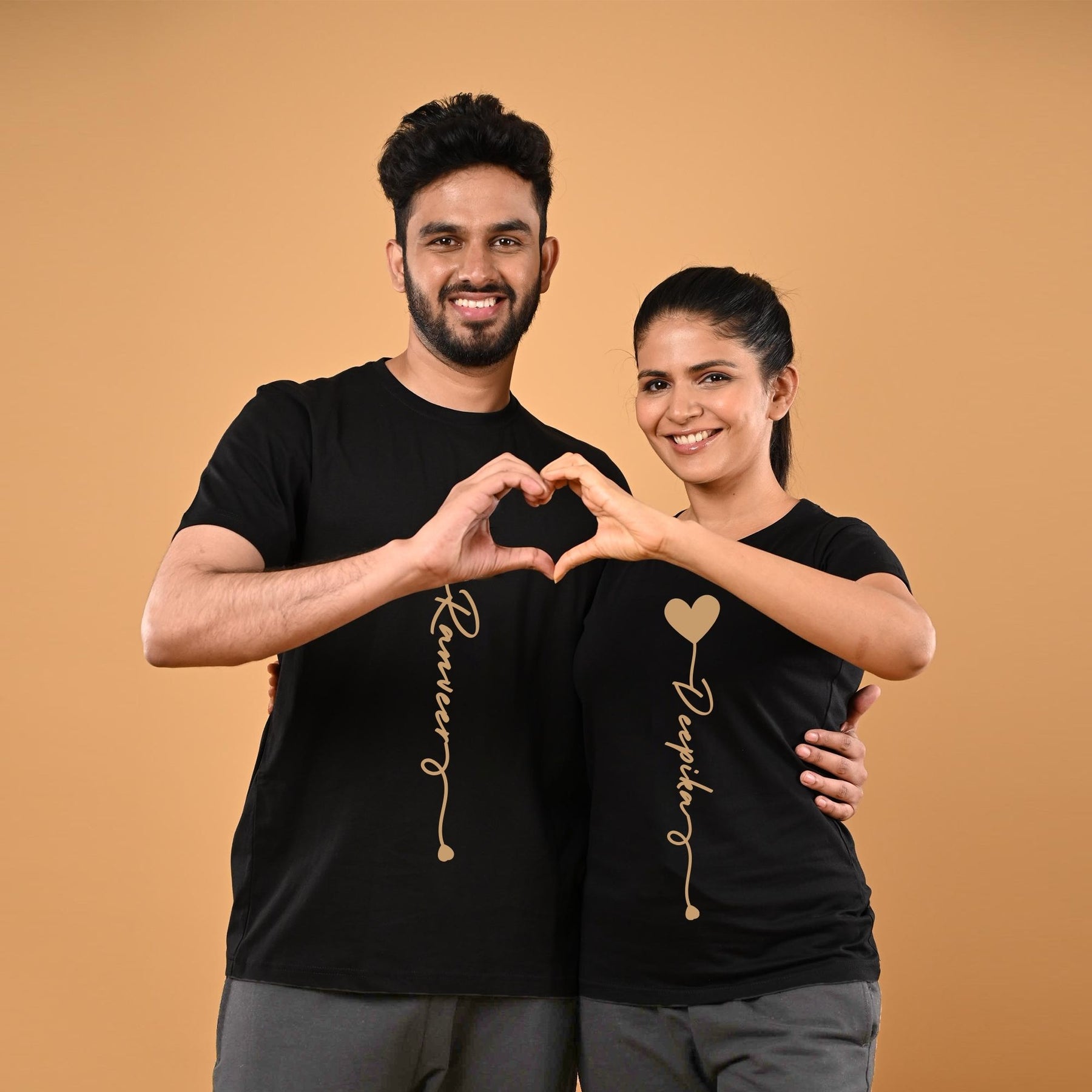 Balloon-Thread-Name-Personalised-Couple-T-Shirts-gogirgit