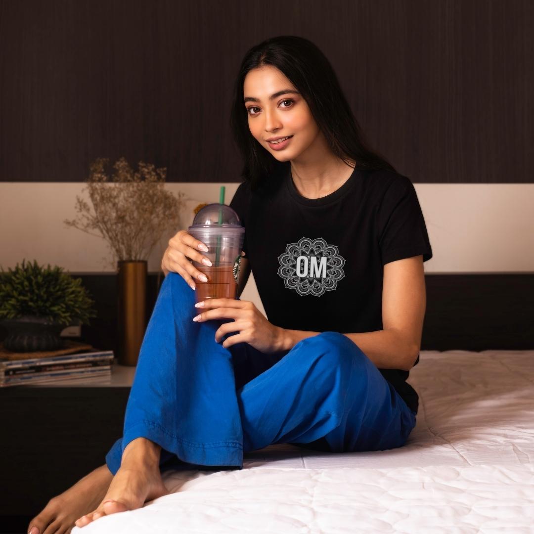 om-mandala-black-women-yoga-t-shirt