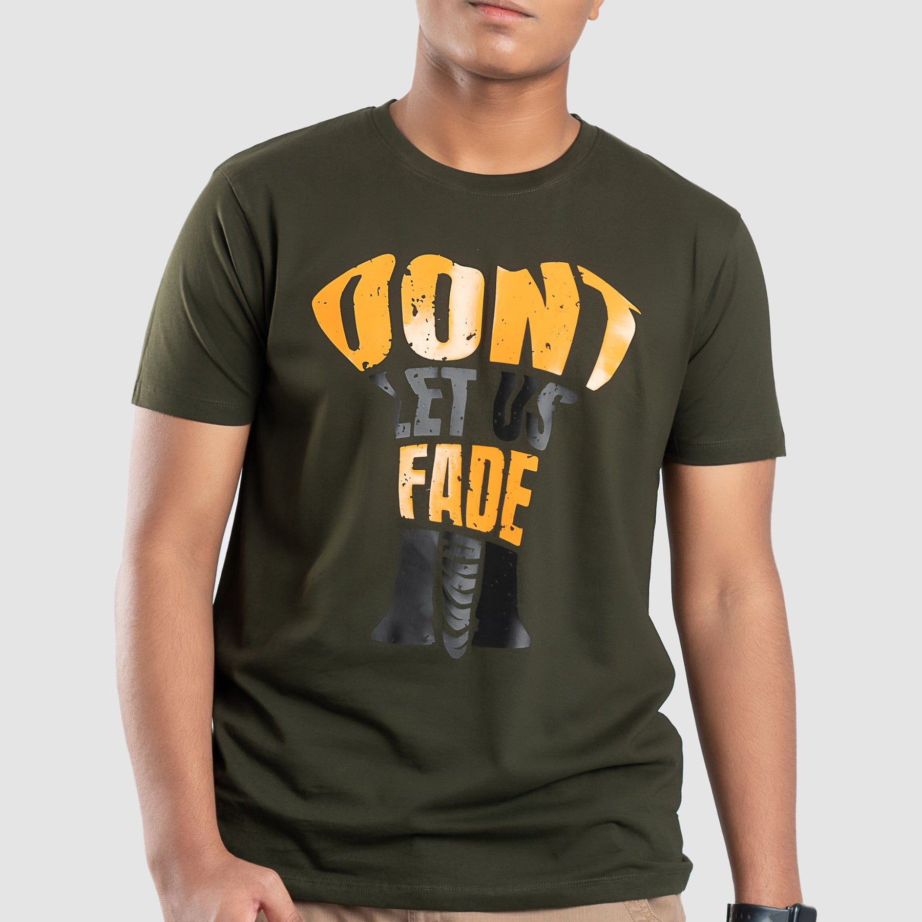 black-dont-letusfade-round-neck-printed-wildlife-theme-hanging-cotton-t-shirt-gogirgit