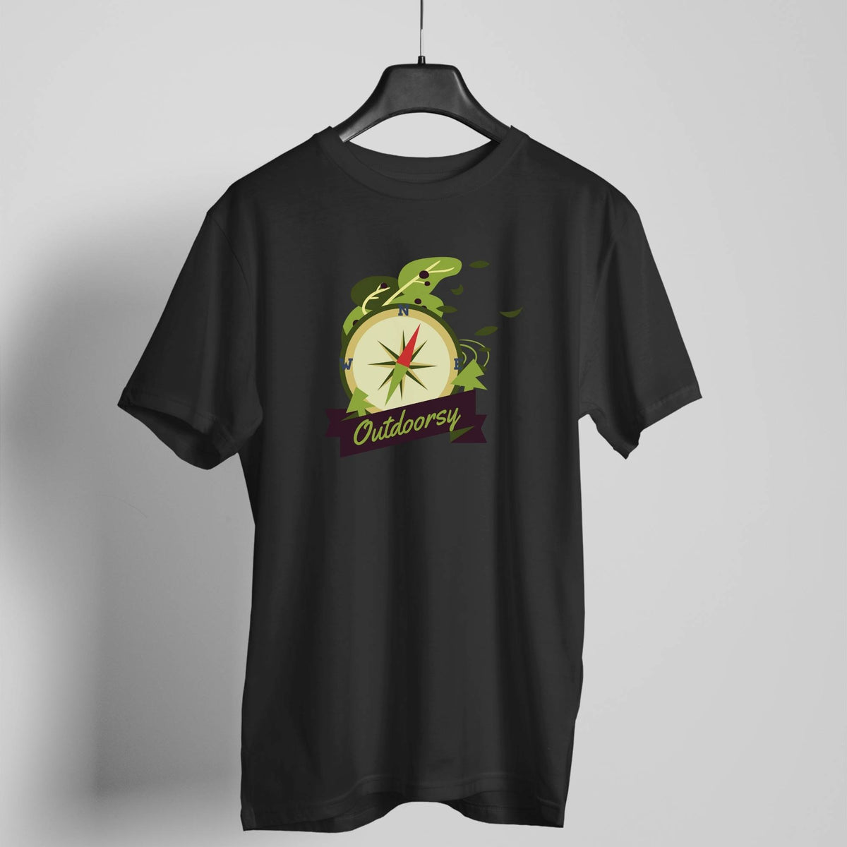 Outdoorsy black t-shirt