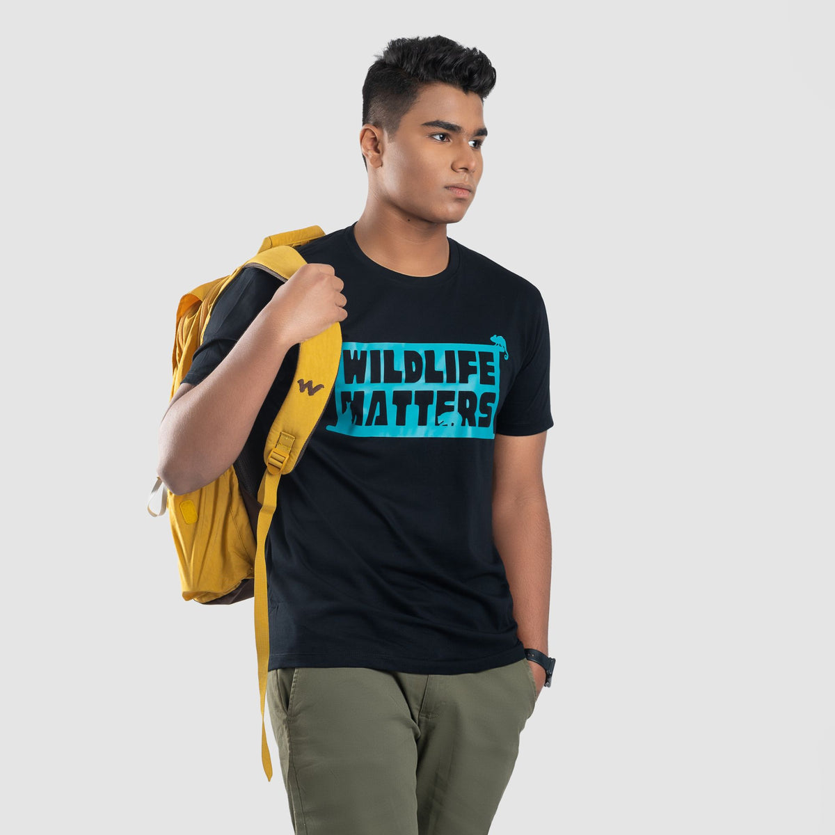 black-wildlife-hatters-round-neck-printed-wildlife-theme-cotton-t-shirt-gogirgit