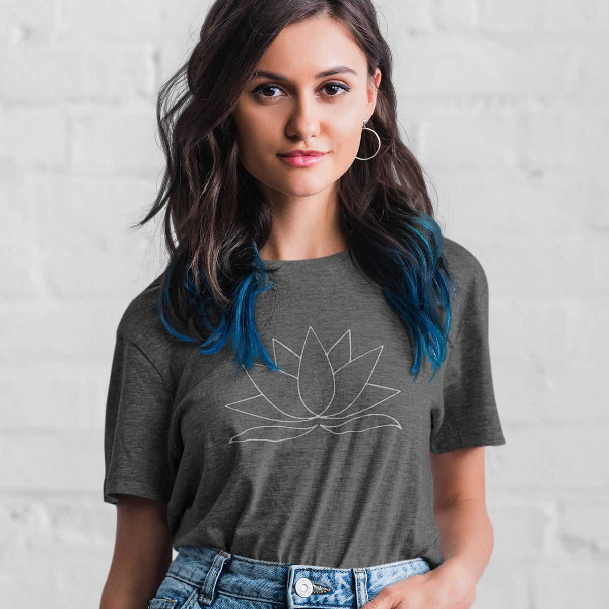 Lotus charcoal grey t-shirt