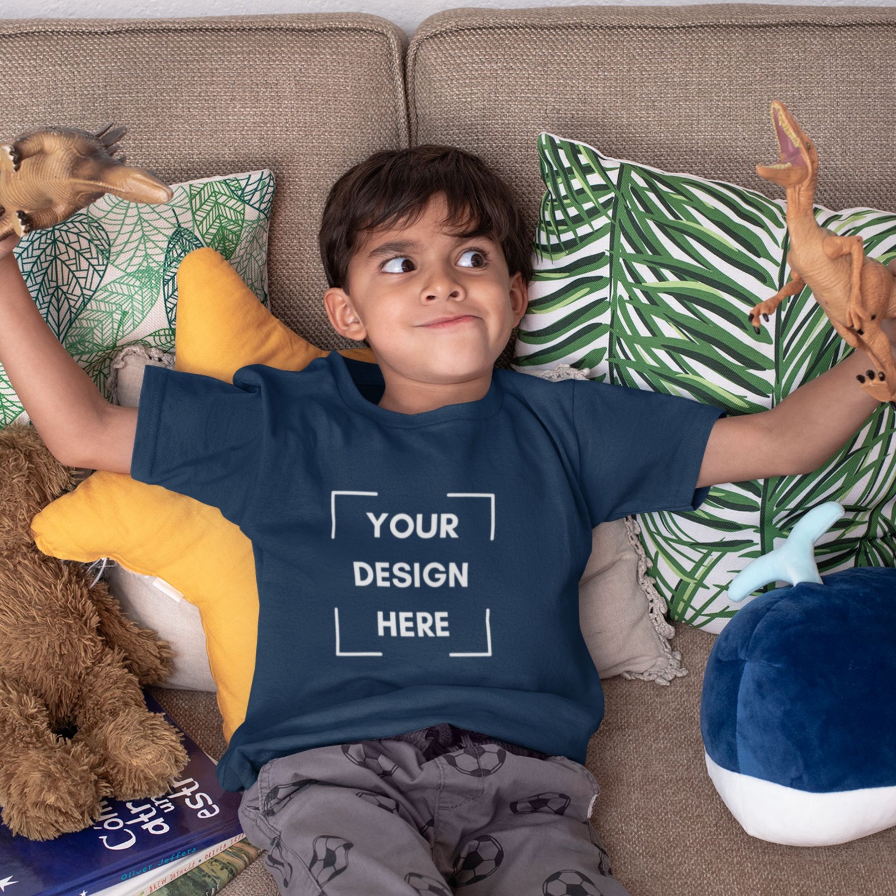 customised-kids-navy-blue-tshirt-gogirgit_