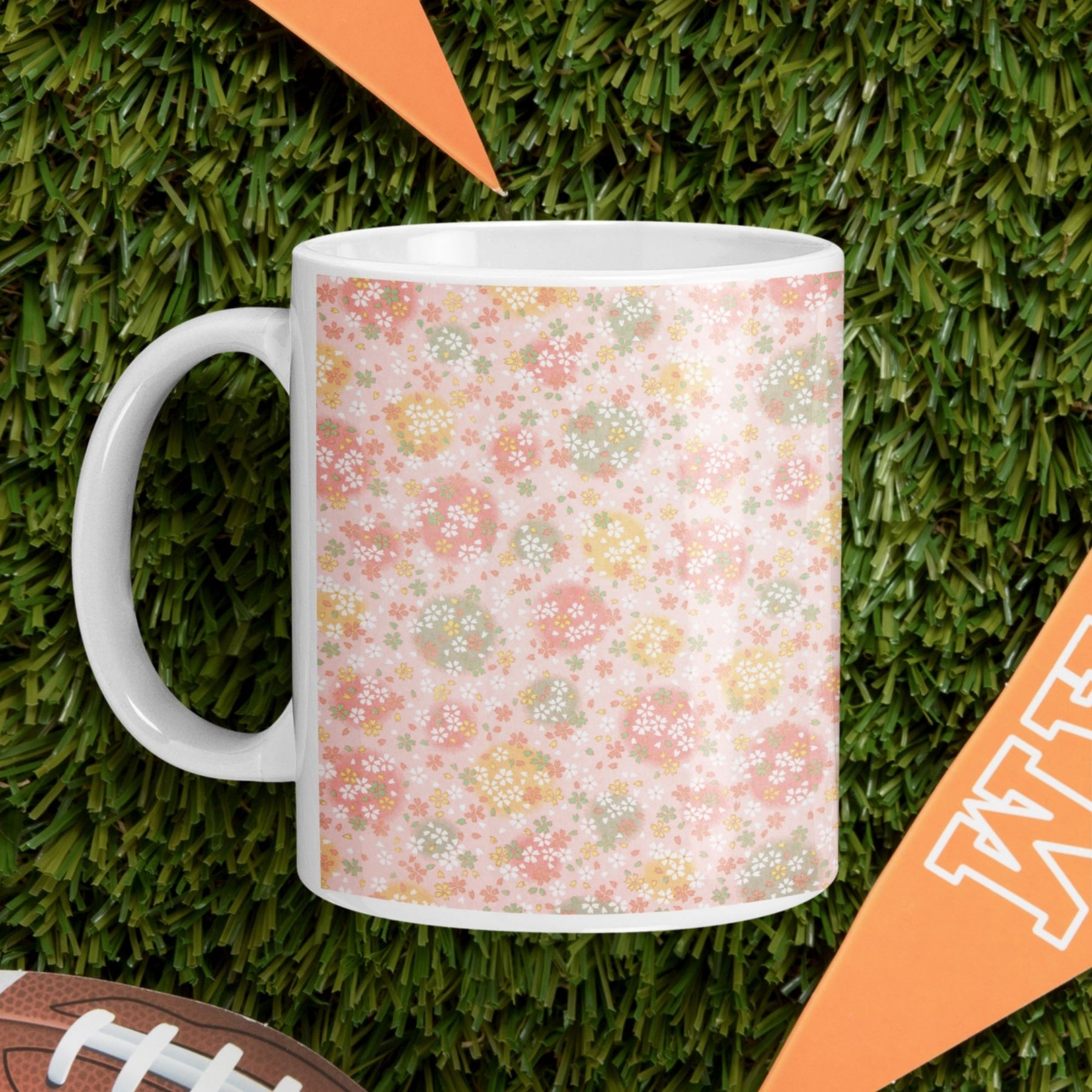 floral-design-white-printed-ceramic-mug-gogirgit-com