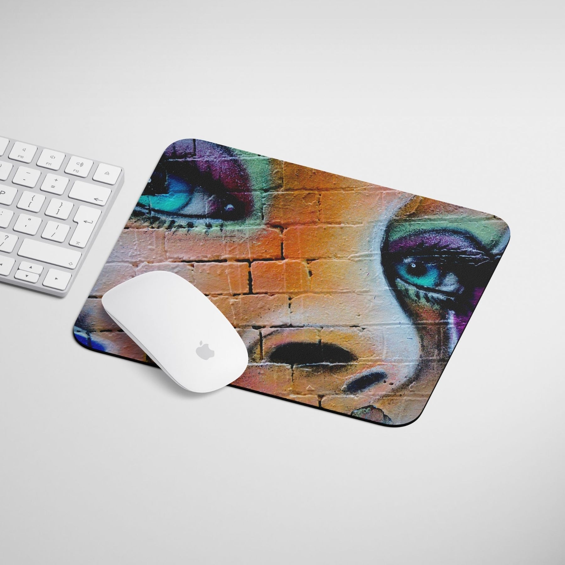 graffitieyes-mouse-pad-gogirgit-com-4