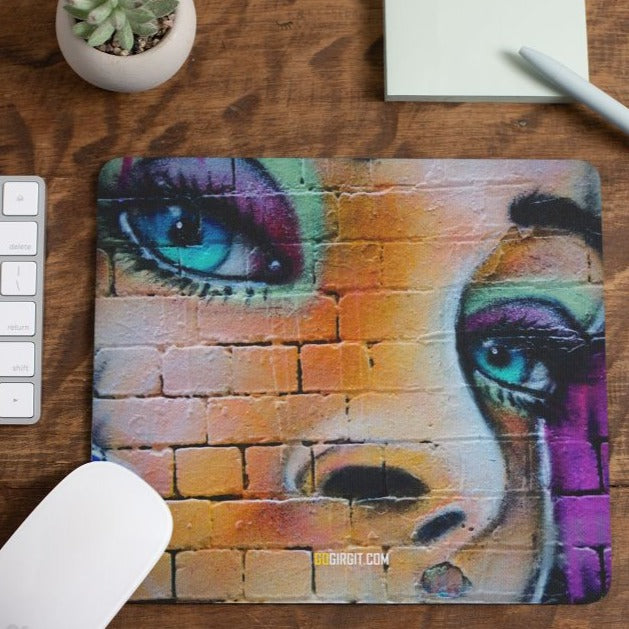 grafitti-face-mousepad-gogirgit-com