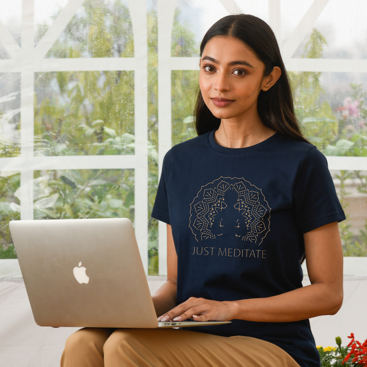 just-meditate-navy-blue-women-cotton-yoga-printed-tshirt-gogirgit-com_6
