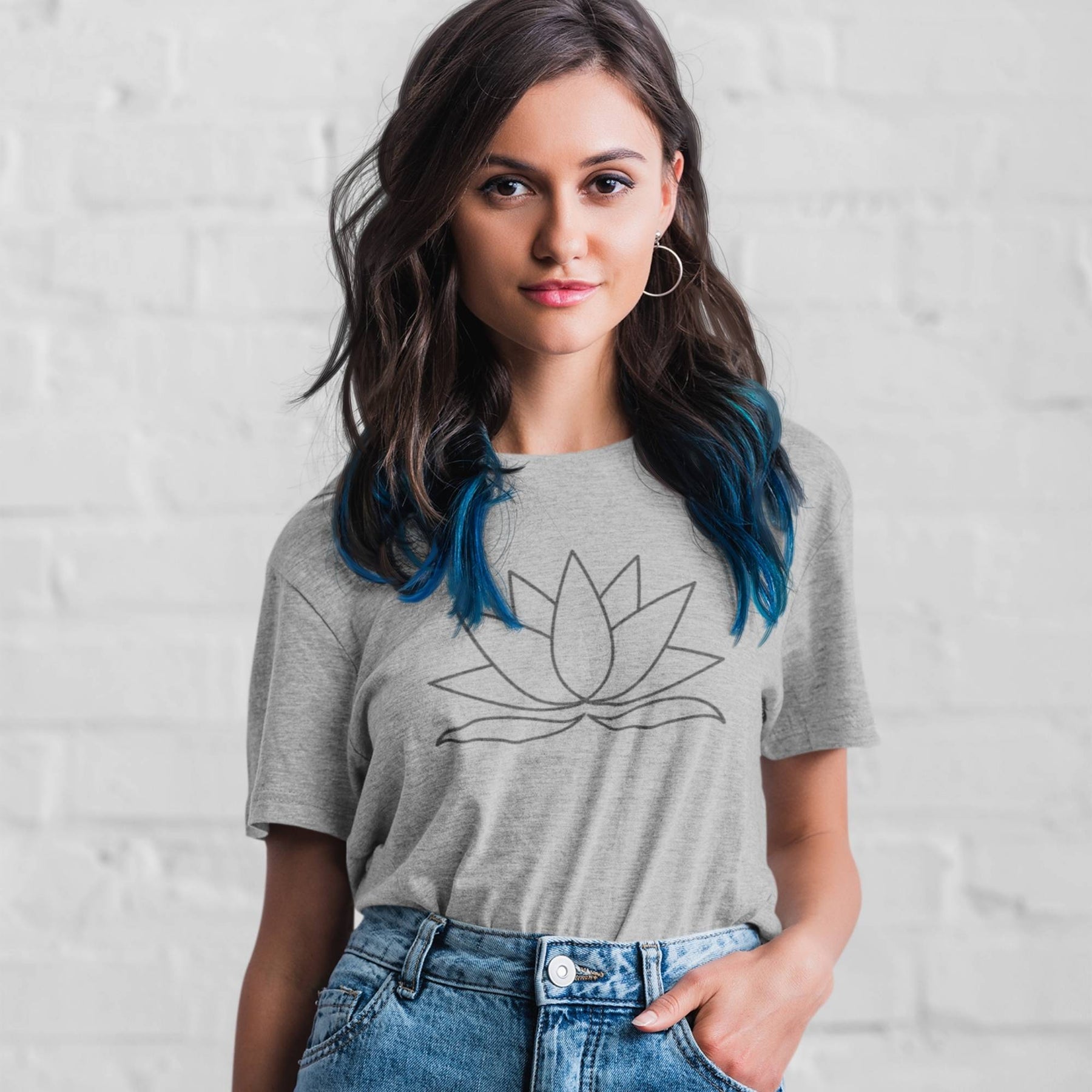 Lotus charcoal grey t-shirt