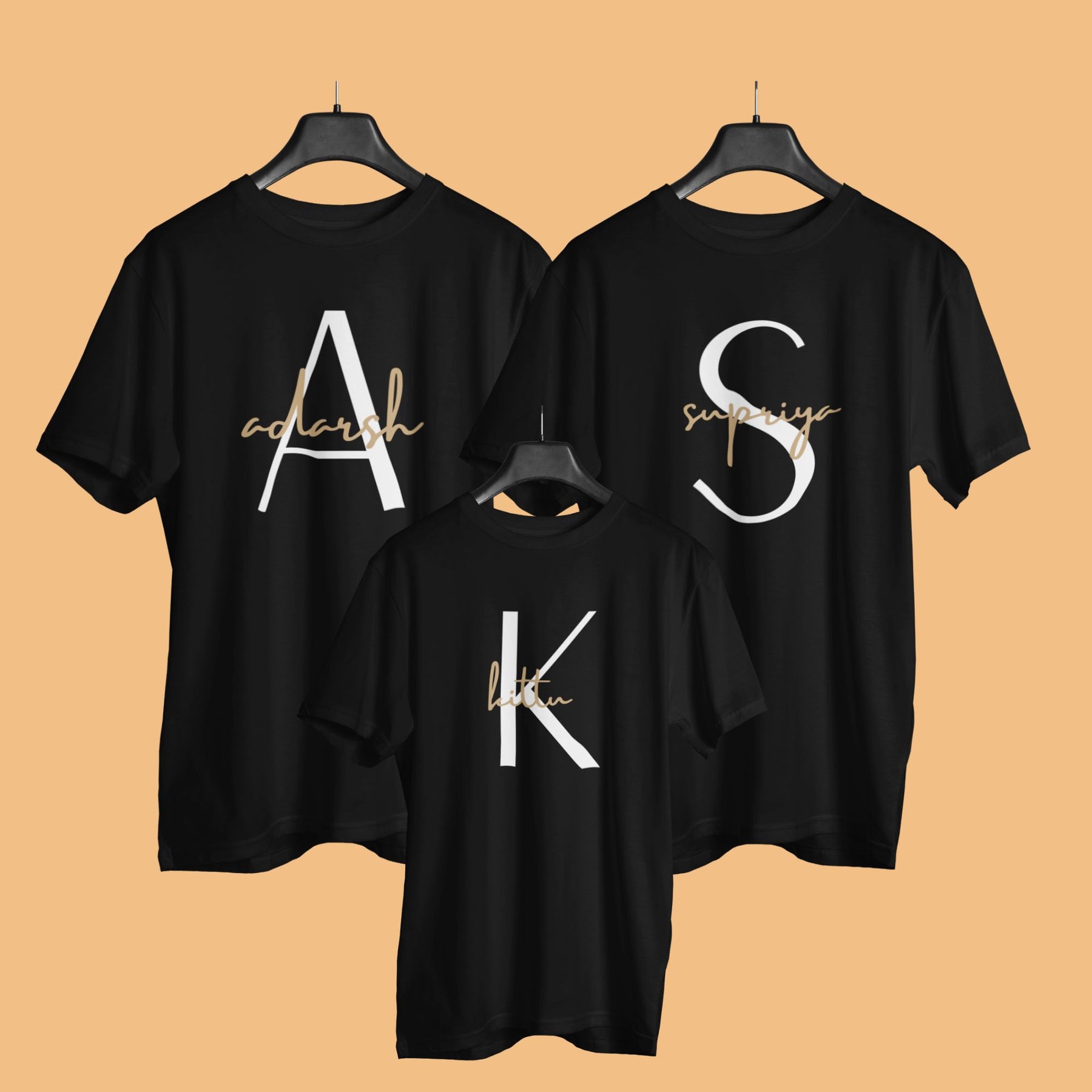 personalized-name-matching-family-black-t-shirts-for-mom-dad-son-daughter-gogirgit-hanger