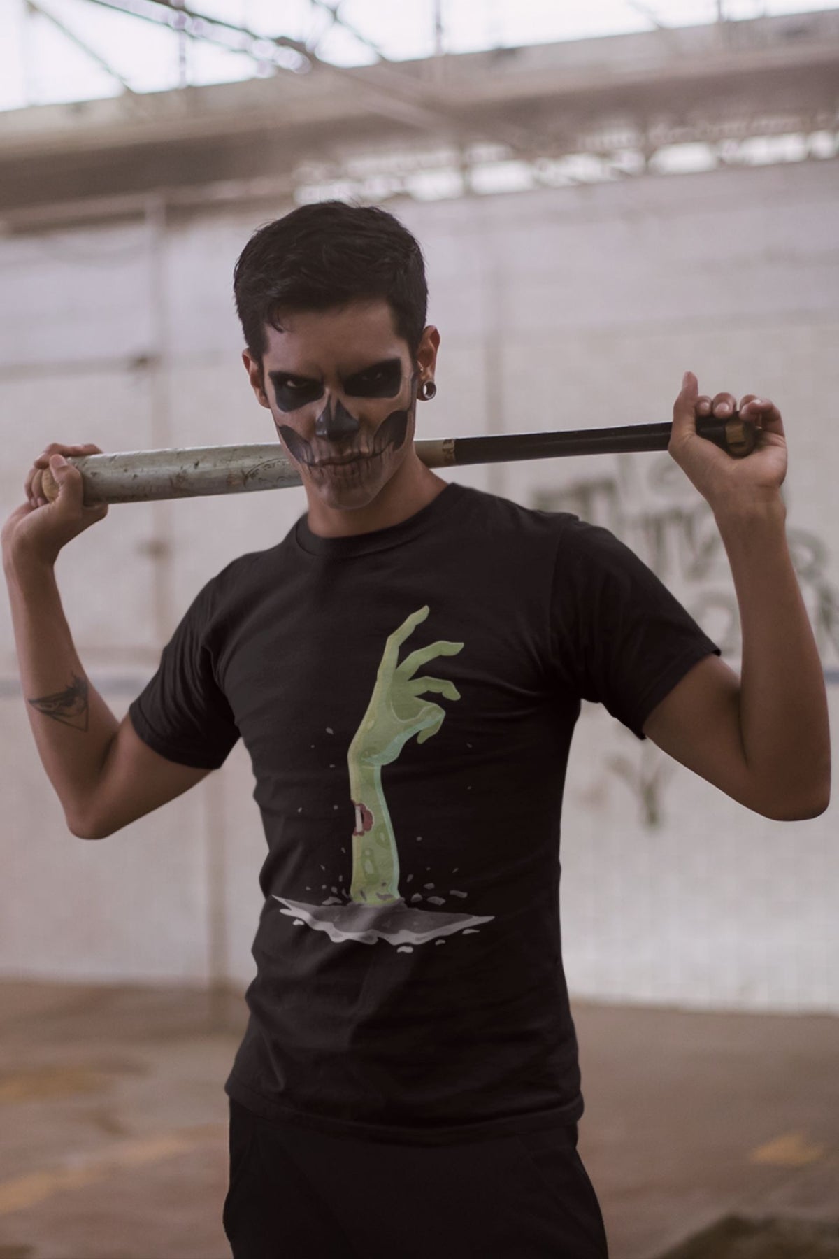 Scary Green Hand Halloween Black T-shirt