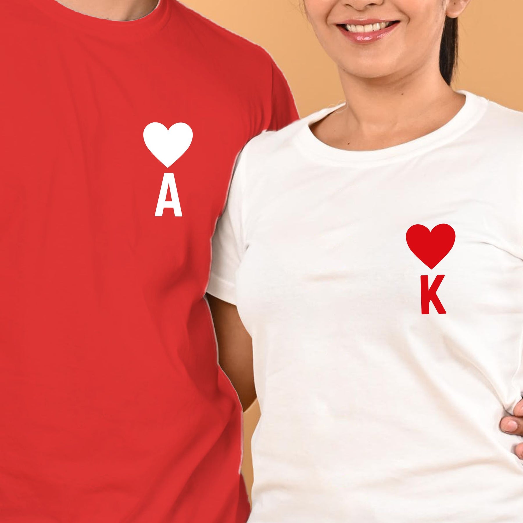personalized-pocket-initials-white-and-red-cotton-couple-tshirts-gogirgit-compersonalized-pocket-initials-white-and-red-cotton-couple-tshirts-gogirgit-com