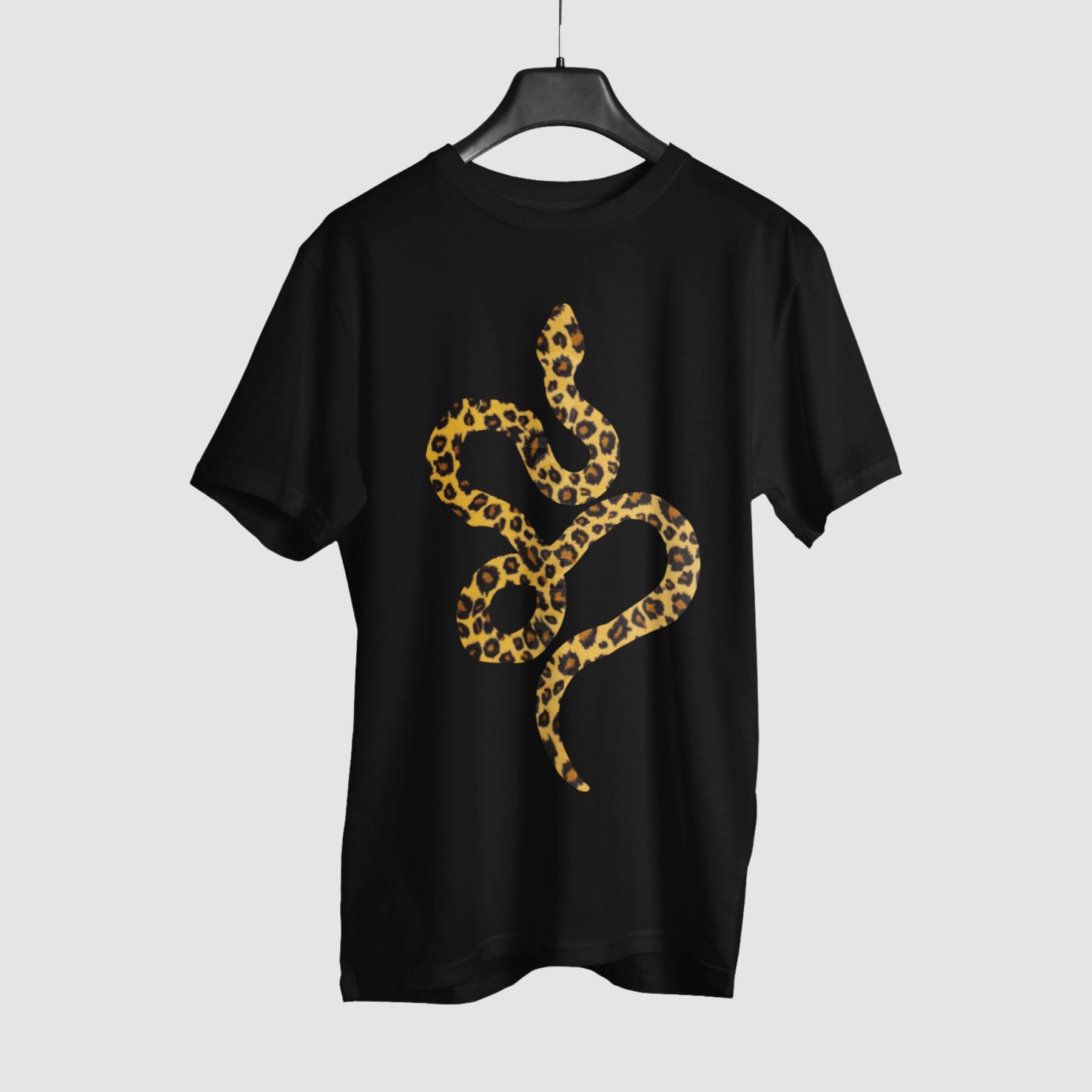 black-snake-round-neck-printed-wildlife-theme-hanging-cotton-t-shirt-gogirgit