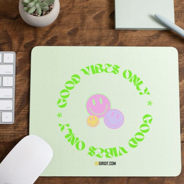 good-vibes-only-mouse-pad-gogirgit-com