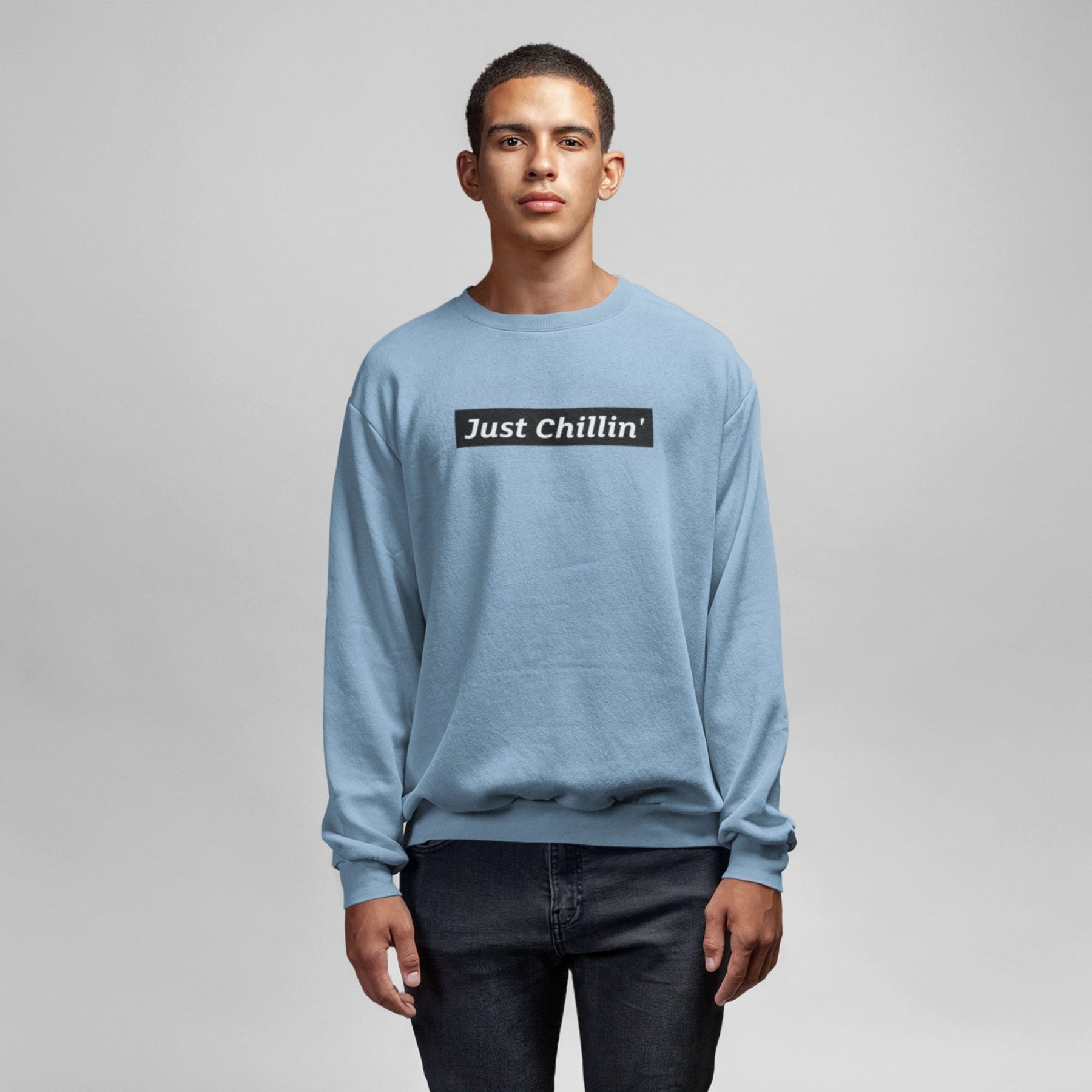just-chillin-cotton-printed-unisex-light-blue-men-model-sweatshirt-gogirgit-com