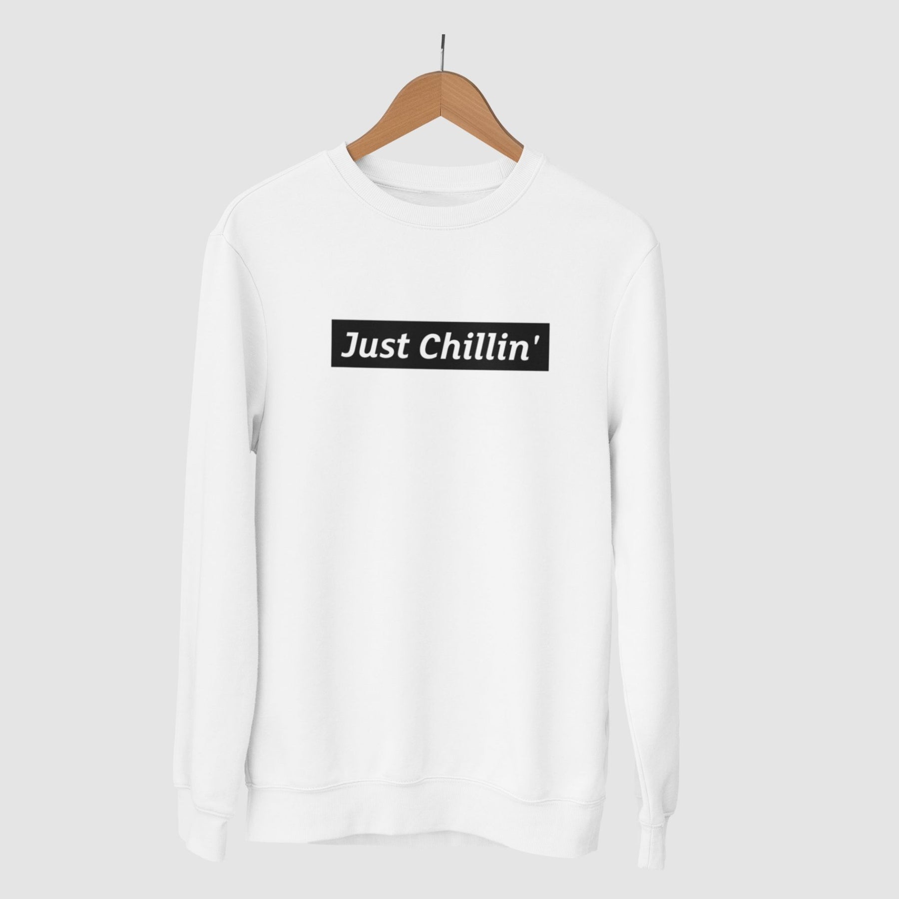just-chillin-cotton-printed-unisex-white-sweatshirt-gogirgit-com