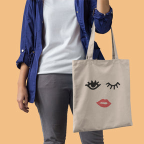 smart-bag-cotton-printed-creamy-white-tote-bag-gogirgit-2