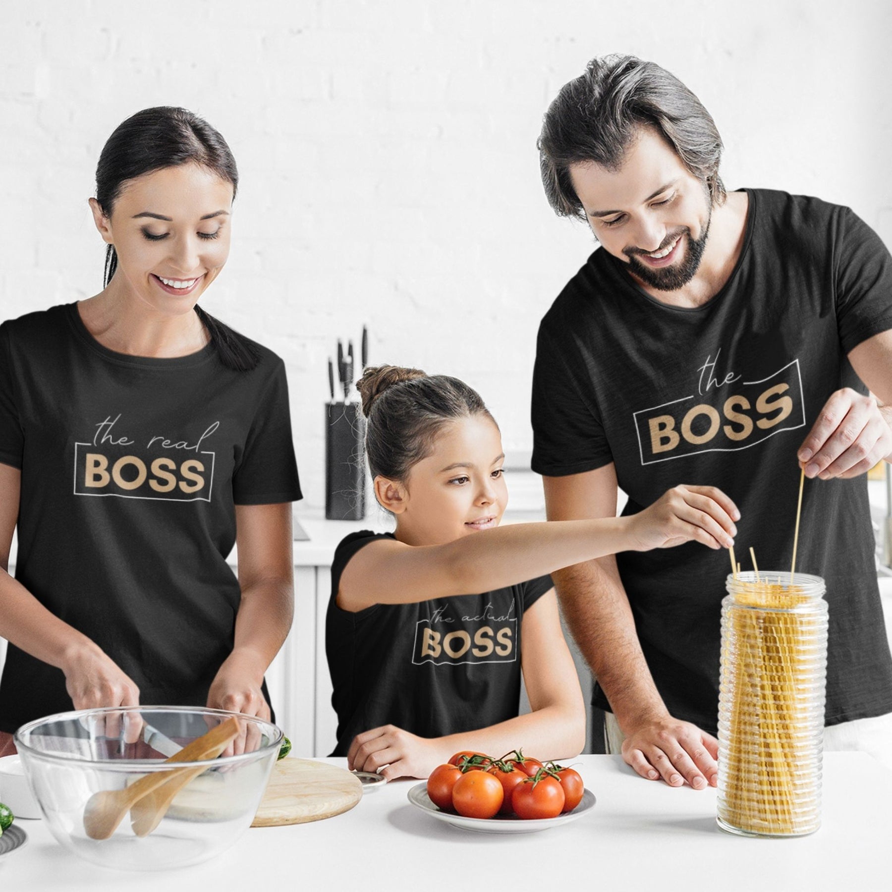 the-boss-matching-family-black-t-shirts-for-mom-dad-son-daughter-gogirgit-com